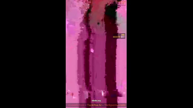 Pembe Yatakta Gogs Avuclatiyor — Ilcin Karagoz Türk İfşa